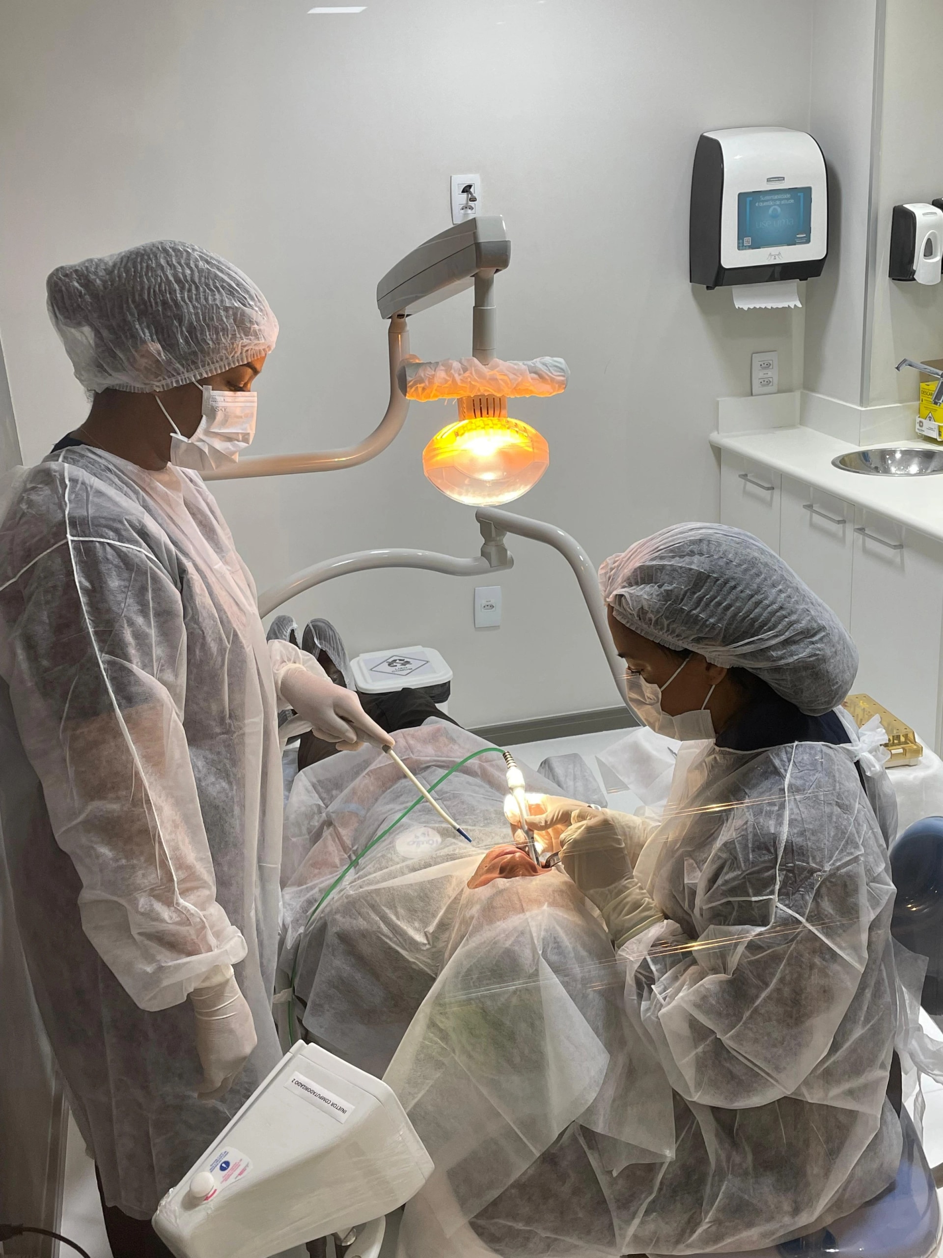 Implantes Dentários